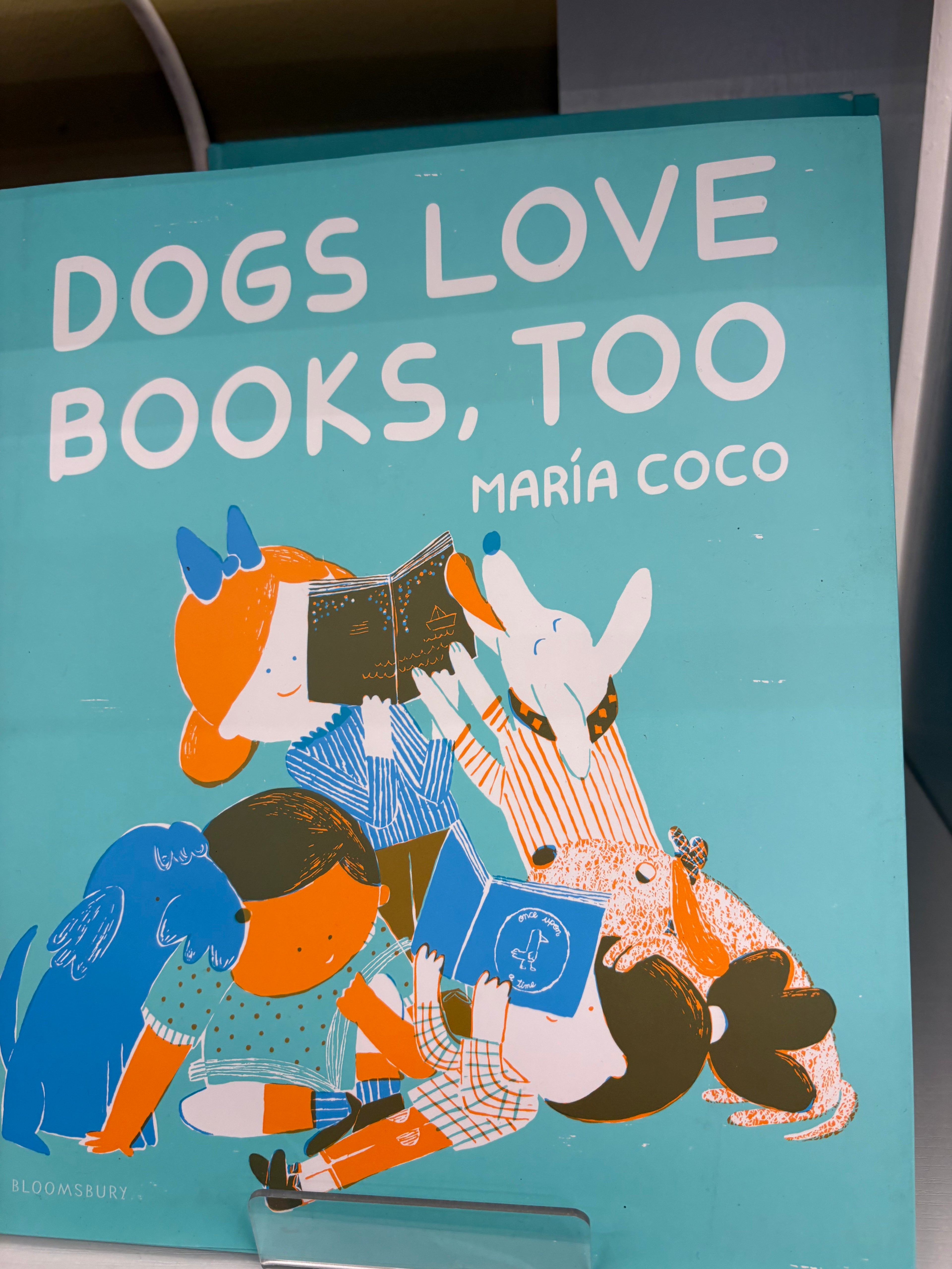 Dogs love books too